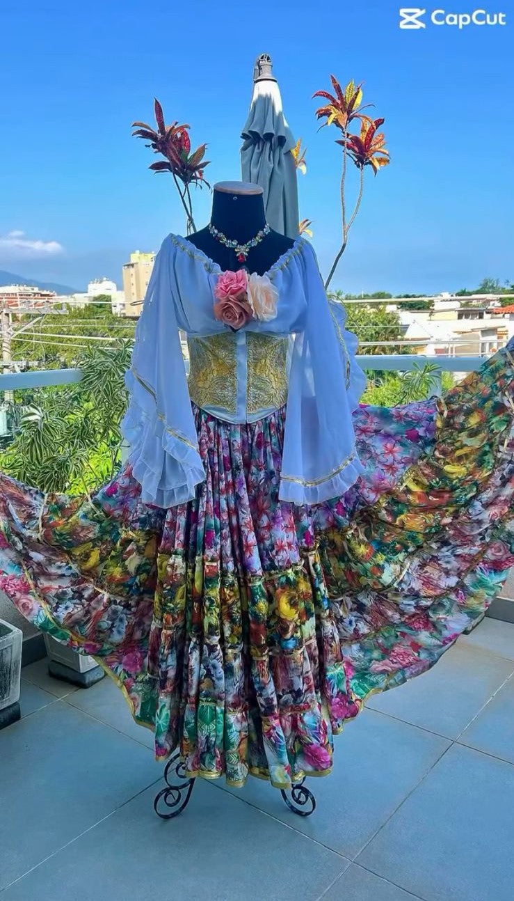 CONJUNTO CIGANA FLORIDO COM BRANCO