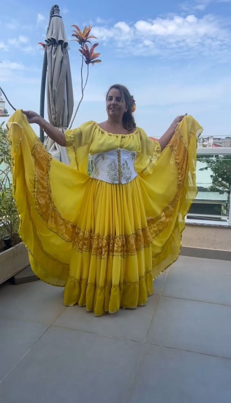 CONJUNTO CIGANA AMARELO